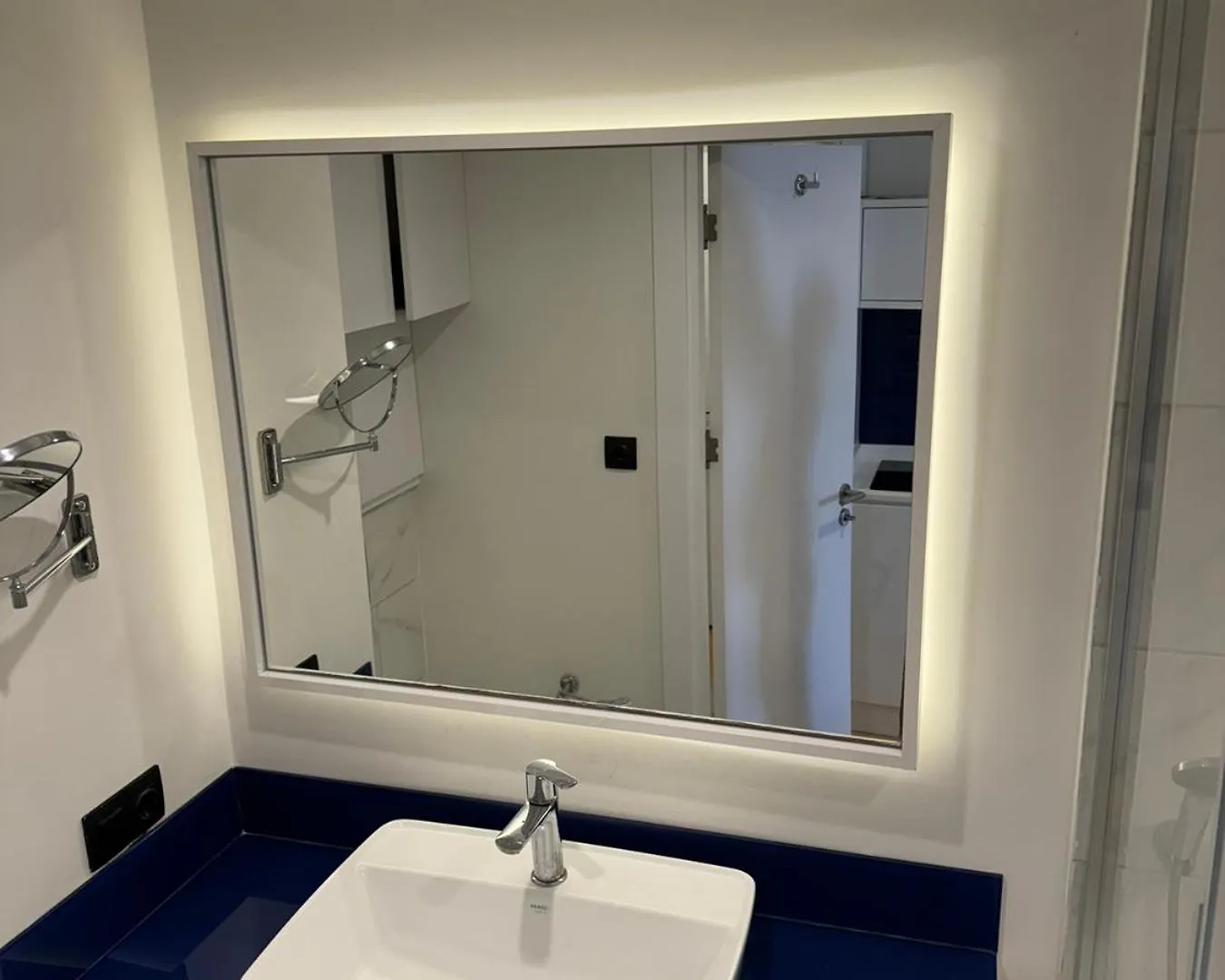 Vip Apartments N5 Batumi 5*,  Georgien